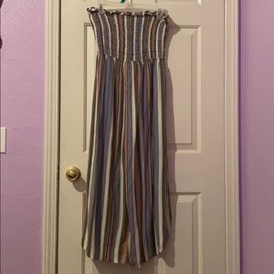 Pastel jumpsuit with no sleeves